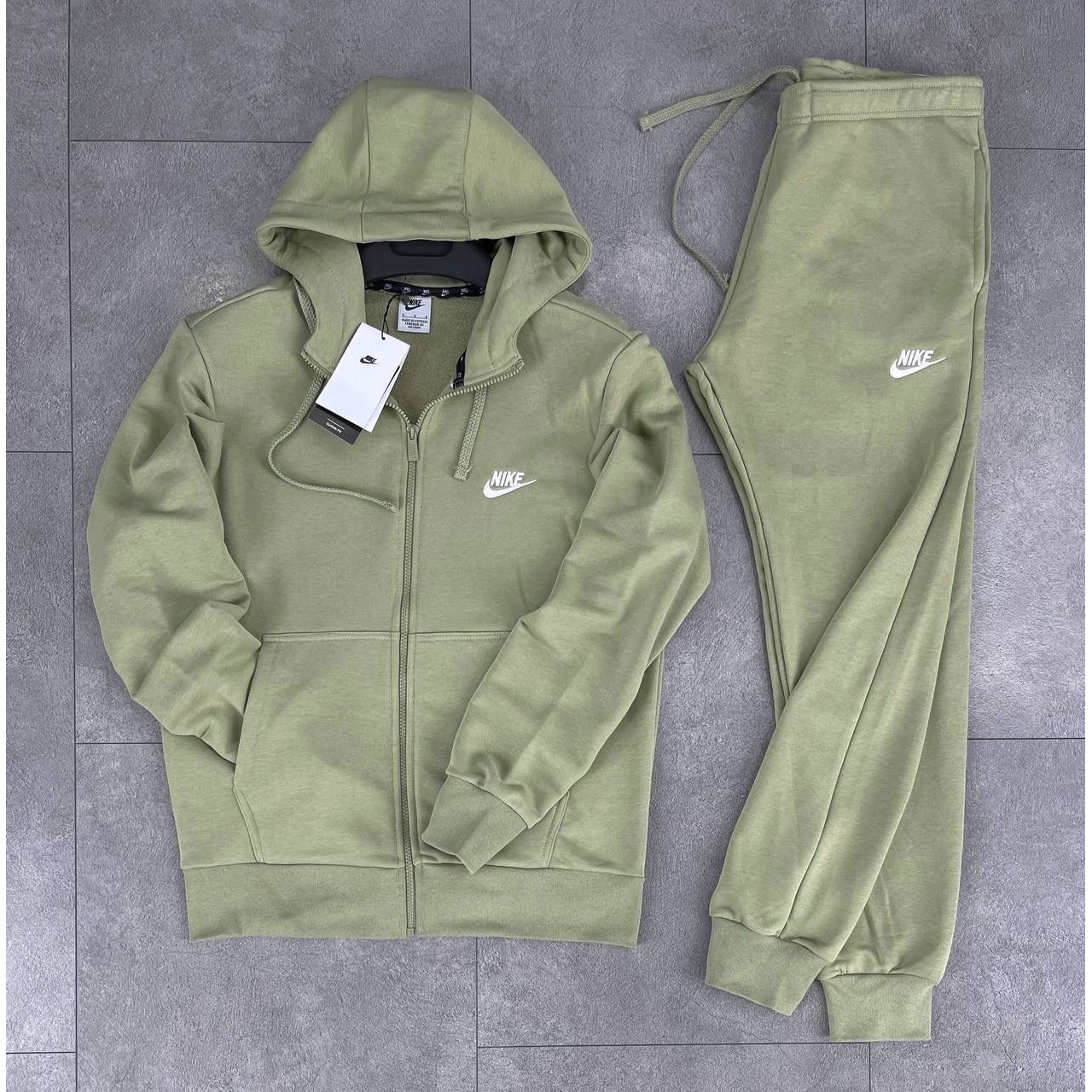 Мъжки спортен екип Nike Classic Tracksuit Beige